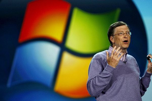 Microsoft, cea mai valoroasă companie din lume, după 16 ani