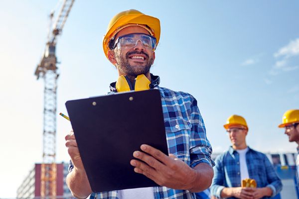 Mai multe categorii de angajați, scutite de contribuția la Pilonul II de pensii