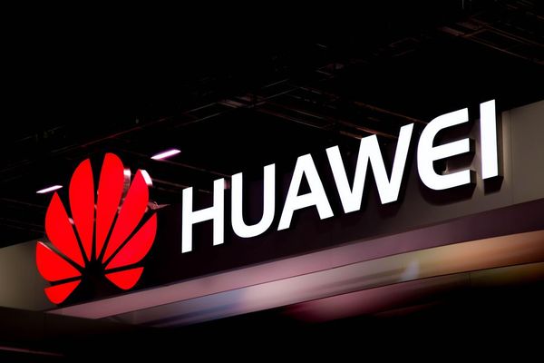 Un alt șef de la Huawei a fost arestat