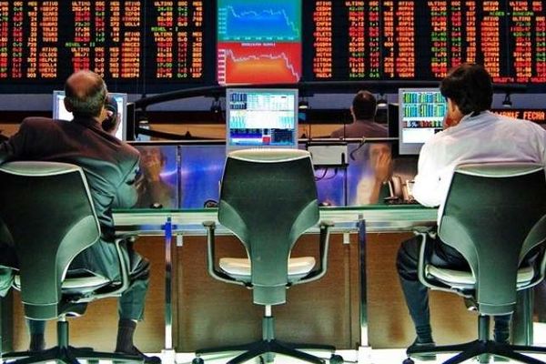 Avertisment grav: Căderea Pilonului II va duce la un "crah financiar" fără precedent