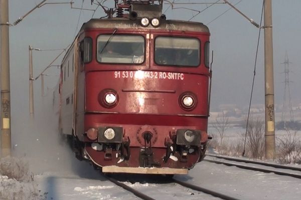 Proiect: Operatorii de transport feroviar călători vor primi subvențiile integral, indiferent de numărul de pasageri