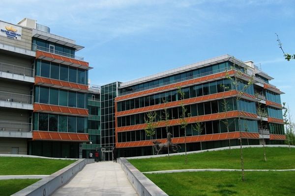 An record pentru tranzacțiile cu birouri în România