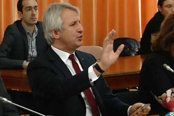 Teodorovici:"Nu finanțarea este problema la proiectele de infrastructură"