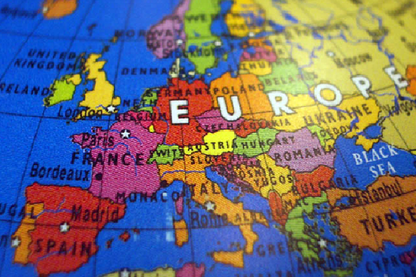 Solidaritatea europeana s-a facut scrum. Occidentali nu vor sa imparta costurile crizei sanitare