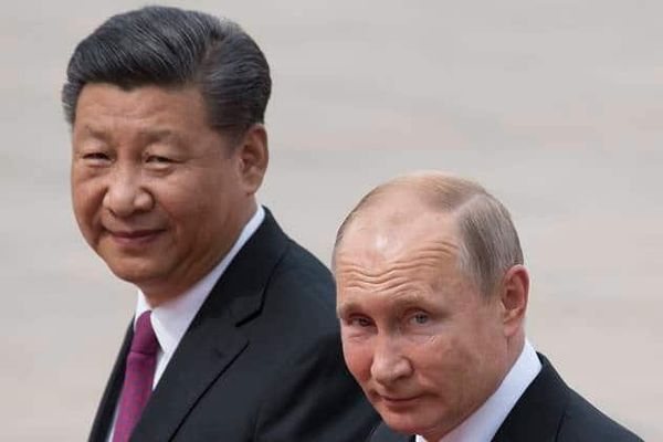 Vladimir Putin pune gaz pe foc în războiul comercial dintre SUA și China