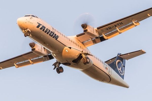TAROM cumpără 9 aeronave noi
