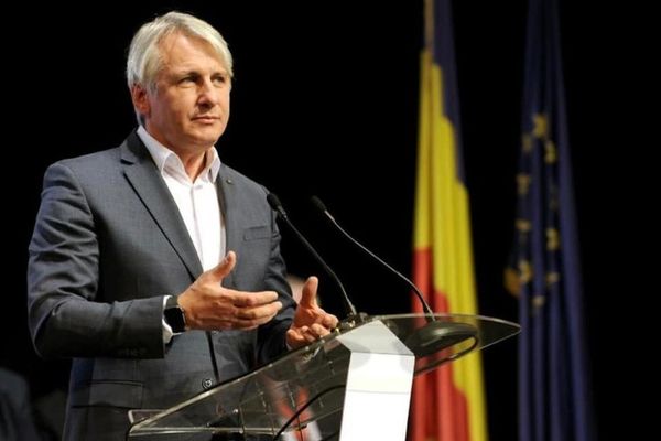 Cum explică Teodorovici împrumutul record de 5 miliarde euro de pe piețele externe