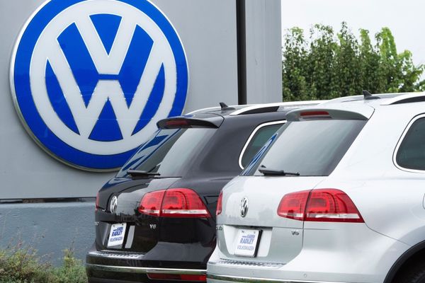 Volkswagen a plătit 10 miliarde de dolari pentru trucarea testelor de poluare în Statele Unite