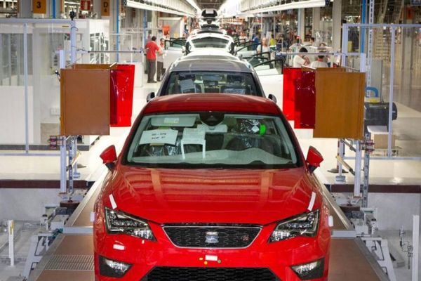 Producția oprită la Seat, ca urmare a protestelor din Barcelona