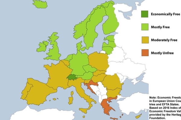 Economia României coboară de pe podiumul Europei de Est
