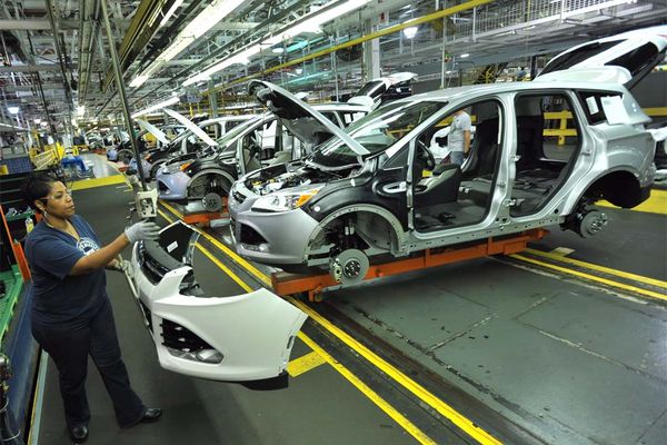 Deloitte: Ce face România ca să atragă investiții în sectorul auto