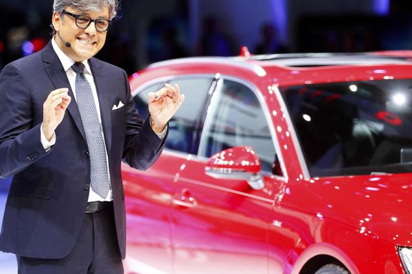 Șeful Seat ar putea fi noul director general al Renault. Cine e Luca de Meo