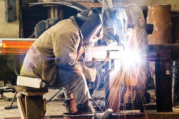 Cifra de afaceri din industrie a crescut, în iunie 2025