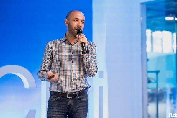 Sabin Sarmas: "Prioritatea zero a ADR în aceste zile este punerea la dispoziția cetățenilor și a instituțiilor publice a oricărei soluții electronice care poate duce la prevenirea răspândirii virusului COVID-19