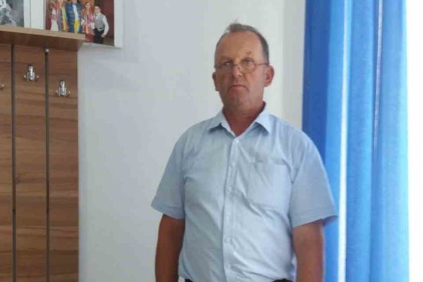 Cum se ia spaga in vreme de Coronavirus? Cu masca si manusi!