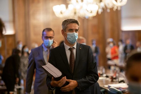 Ionel Dancă: "Dacă împreună nu oprim răspândirea virusului Covid-19, va fi tot mai greu să revenim la normalitate şi să relansăm economia"