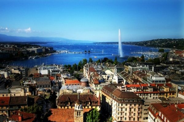 Orașul elvețian Geneva oferă vouchere de 93 de euro pentru susținerea turismului