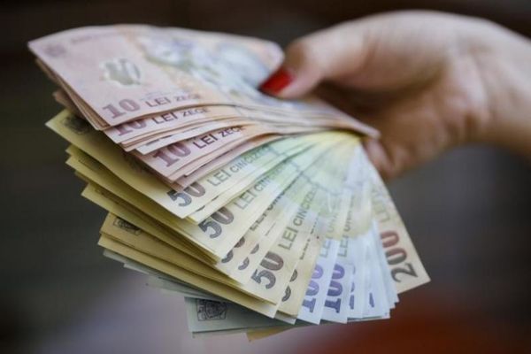 Circa 13.500 de credite au fost aprobate prin IMM Invest, zece bănci au solicitat o suplimentare a plafonului
