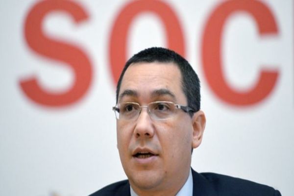 Imagini PENIBILE cu Victor Ponta, în ziua învestirii lui Donald Trump. Anca Alexandrescu îi face praf: Stă la masă cu un personaj dat afară de Viorica Dăncilă - VIDEO EXCLUSIV