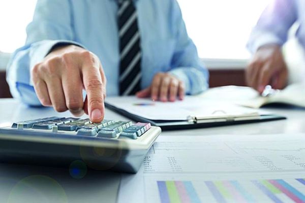 Rata șomajului în Marea Britanie a crescut pentru prima dată de la impunerea restricţiilor