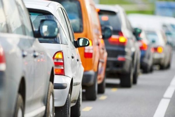 Vânzările și înmatriculările de autoturisme noi, contracție severă în primele 11 luni