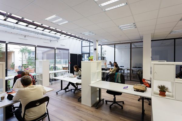 Studiu pe piața clădirilor de birouri - dezvoltatori și proprietarii, mai pesimiști decât chiriașii