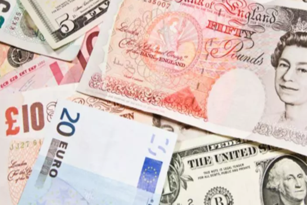 BNR, anunț despre funcționarea firmelor din Marea Britanie şi Gibraltar pentru servicii bancare, plată, emitere de monedă electronică în România