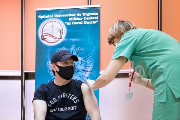 Florin Cîțu. Ne gândim ca restaurantele și hotelurile să funcționeze cu 100% capacitate pentru clienții vaccinați