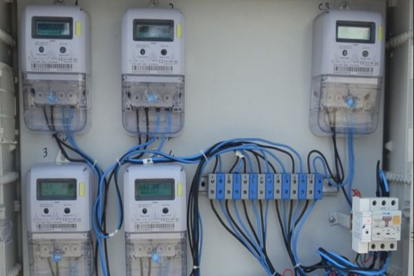 AMENZI de 2,6 milioane de lei pentru facturi greșite. Care sunt furnizorii de energie și gaze sancționați de ANRE - LISTA