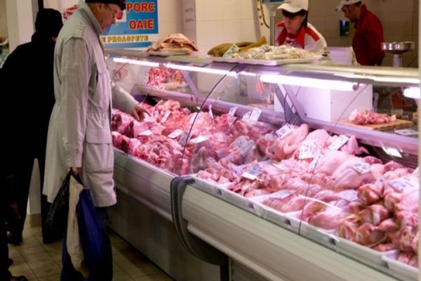 Carnea de porc se va scumpi cu cel puțin 25% în lunile următoare