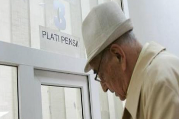 Pensionarii ies vineri în stradă