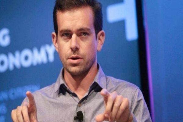 Antreprenorul care mănâncă o singură dată pe zi și face băi în gheață pentru a elimina stresul