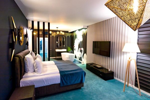 Peste 800.000 de sosiri în unitățile de cazare, în prima lună de vară, în România