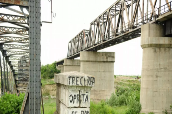 CULISELE STATULUI PARALEL. Încep lucrările la linia de cale ferată București-Giurgiu