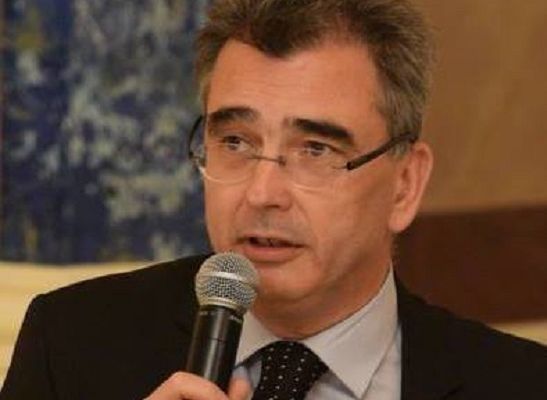 Petrișor Peiu: În timp ce politicienii își fac jocurile meschine, România e pe cale să intre într-o criză economică profundă