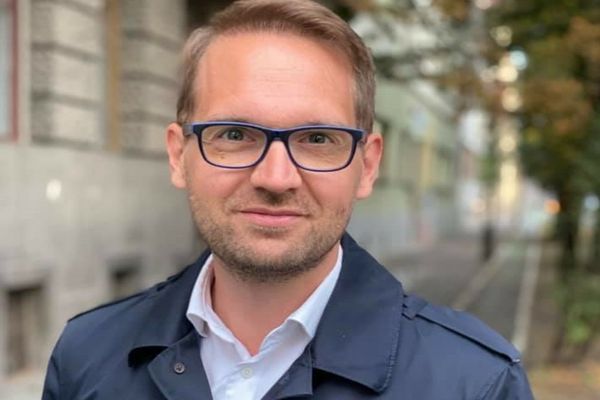 Primarul Dominic Fritz despre criza energetică din Timișoara: „Nu există magie! Nu putem suspenda legile economiei de piață”