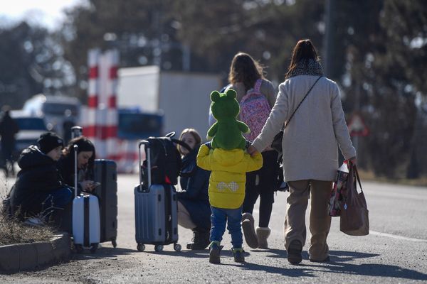 Economia Ucrainei, lovită puternic de război. 90% dintre cetățeni riscă să ajungă sub limita sărăciei