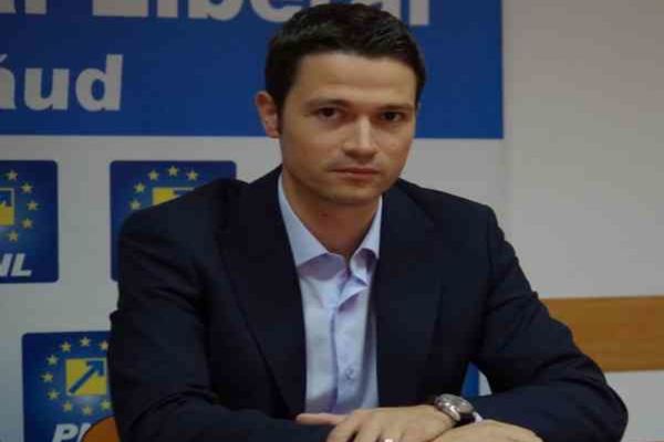 Deputații PNL Mara Calista și Robert Sighiartău, proiect de lege pentru familiile cu copii, cât și pentru cei care au persoane aflate în întreținere