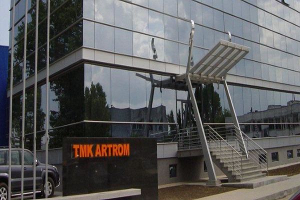 Angajaţii români suferă din cauza restricţiilor impuse Rusiei. Salarii blocate la TMK Slatina