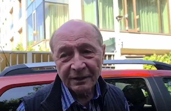 Traian Băsescu, interviu EXCLUSIV: Guvernul n-a cheltuit 16 miliard de euro, dar se împrumută pentru pensii