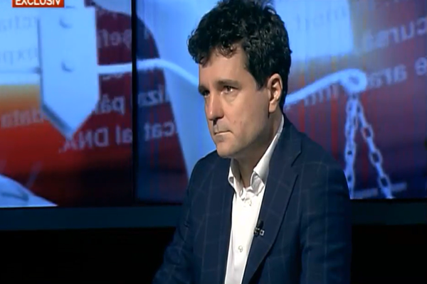 TRAFICUL din Capitală - Nicușor Dan: „Trebuie să-l convingem pe bucureștean că e mai bine să folosești transportul public”