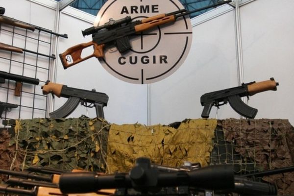 Vasile Dîncu: „Industria română de apărare are două viteze. În 30 de ani s-au pierdut specialişti” - Ce va produce România