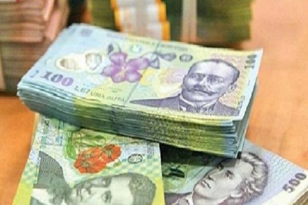 Anchetă a Ministerului Finanțelor în județele care nu au dat burse de performanță și merit elevilor, deși banii ar fi fost virați