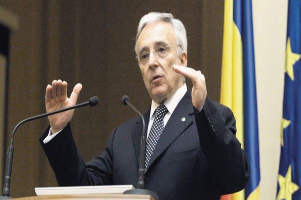 Isărescu, prima reacție după ancheta ratelor UMFLATE: „Cum vrei să stabilească ROBOR-ul, prin telepatie?”
