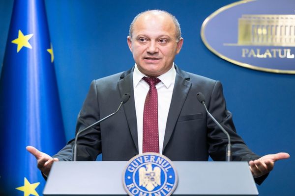 Ministrul Turismului, Constantin Daniel Cadariu, anunță vouchere de vacanță pentru angajații din privat, decontate din CAS