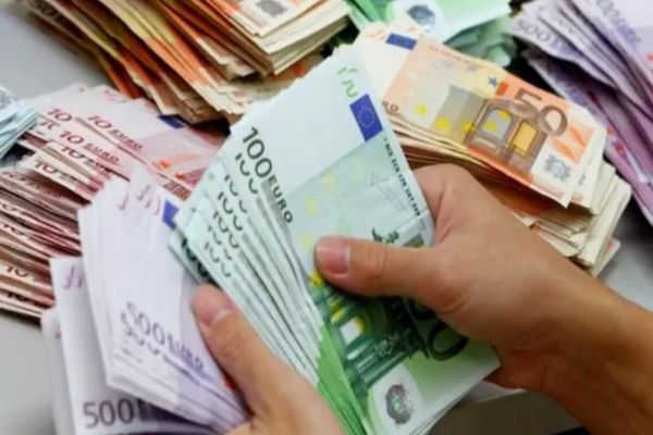 Salariile din zona euro cresc prea repede - Anunțul surprinzător făcut de șefa BCE