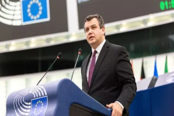 Succes uriaş în Parlamentul European! Eugen Tomac: Rezoluţia privind restituirea Tezaurului României sechestrat de Rusia a fost votată cu largă majoritate de voturi