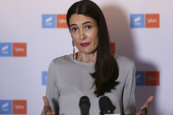 Înregistrări compromițătoare cu primărița REZIST. Cum își folosește Clotilde Armand puterea asupra angajaților. Bomba, detonată de ANCA ALEXANDRESCU- AUDIO