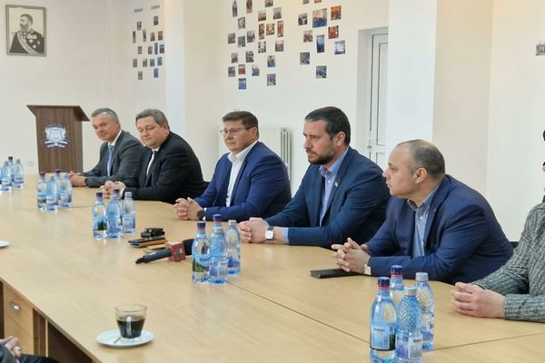  Investiție japoneză într-o fabrică de acumulatori, în Feteşti