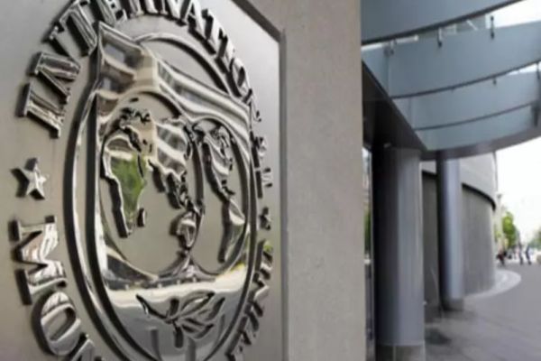 FMI a recomandat MĂRIRI de TAXE și un eventual impozit progresiv. Ciolacu: Semnalele de încasări sunt bune, am dori să rediscutăm după primul trimestru